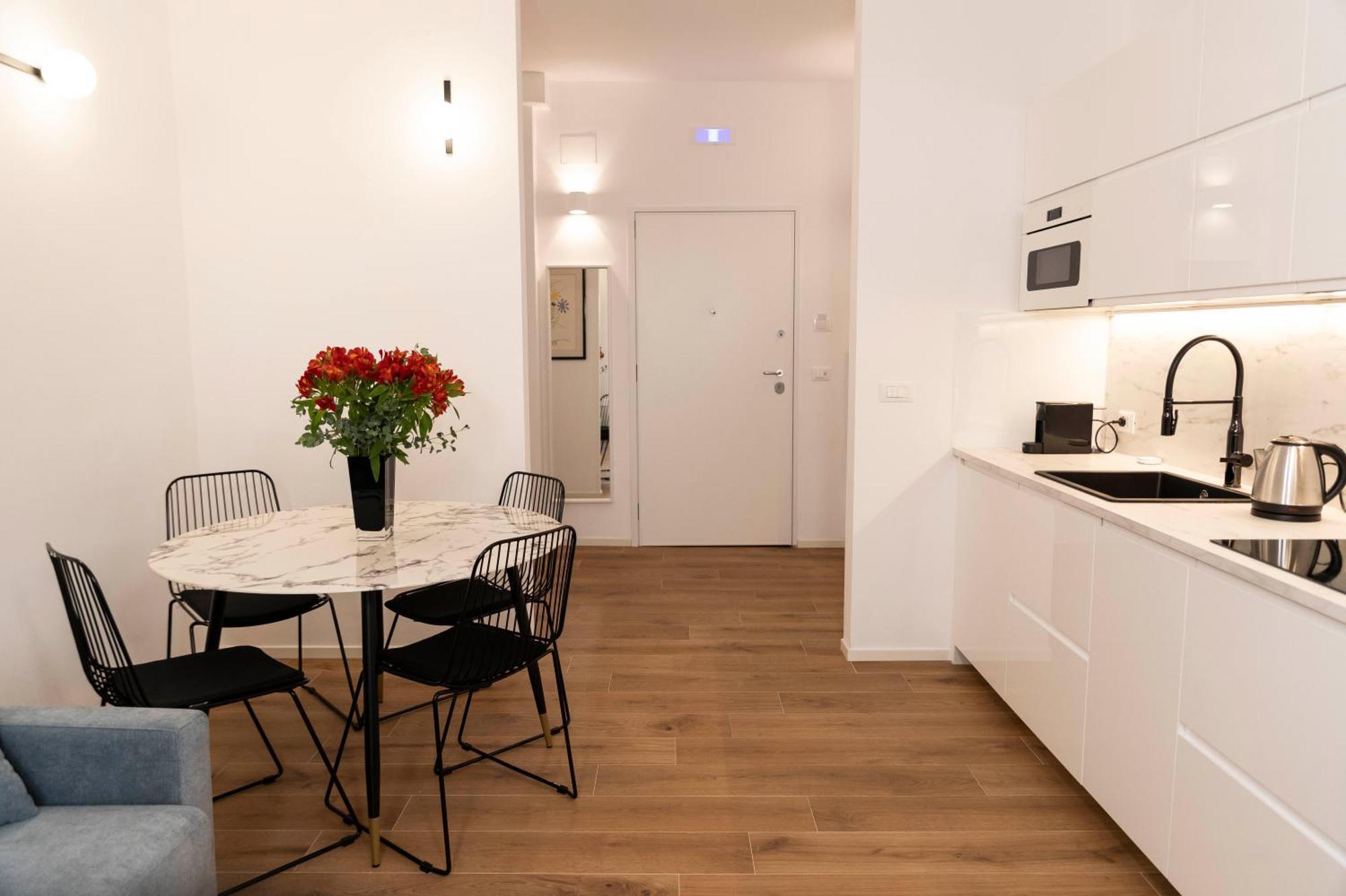 "42Metriquadri" A Bari Apartment Exterior foto